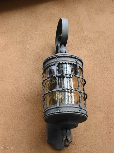 Courtyard Lighting Fixture