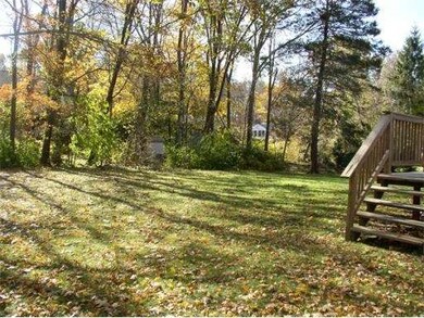 36 Bumble Bee Cir, Shrewsbury, MA 01545 - photo 5