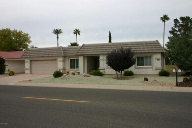 9814 W Lindgren Ave, Sun City, AZ 85373 - photo 2