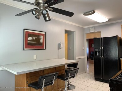 6 kitchen 2