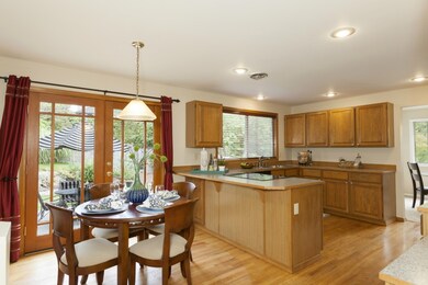 9014 NE 151st St, Bothell, WA 98011 - photo 6