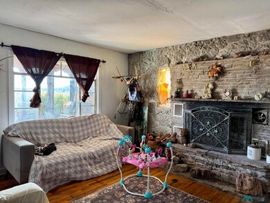 1318 Peel St, Grants, NM 87020 - photo 3