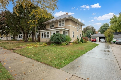 527 E Academy St, Owatonna, MN 55060 - photo 2