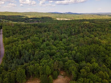 1281 Feylers Corner Road, Waldoboro