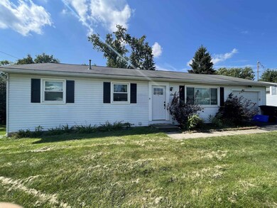 11 Wilde St, Troy, NY 12180 - photo 3