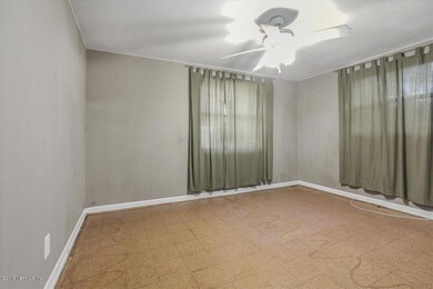 8216 Circle St S, Jacksonville, FL 32216 - photo 6