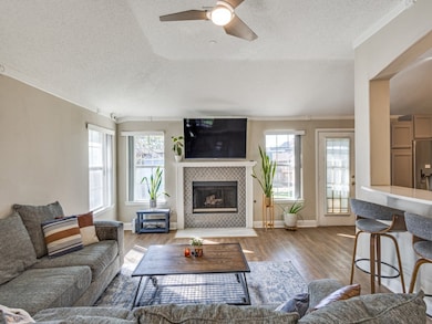 7129 Sample Dr, The Colony, TX 75056 - photo 5