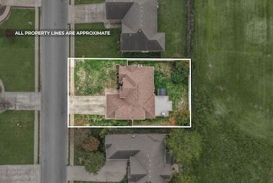 Before we get inside...no backyard neighbors is always a plus.