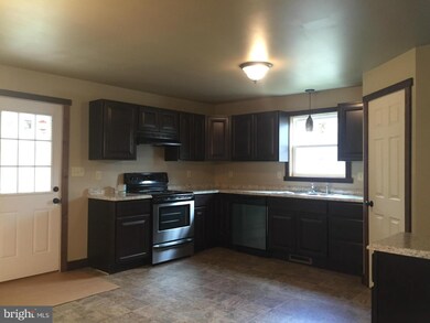 1085 Black Gap Rd, Chambersburg, PA 17202 - photo 4