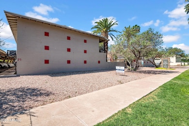 3-web-or-mls-31 W 2nd St-3
