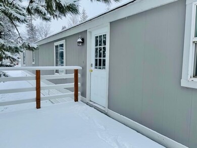 600 N Howard Space 8 St, Tekoa, WA 99033 - photo 2