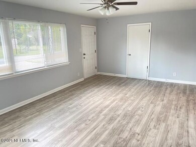 2469 Dean Rd, Jacksonville, FL 32216 - photo 5