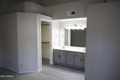 926 E Vaughn Ave, Gilbert, AZ 85234 - photo 7