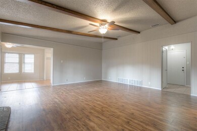 1117 Willowcreek Rd, Cleburne, TX 76033 - photo 6