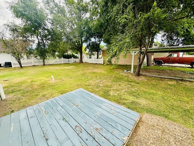 210 E 1st St, Lucas, KS 67648 - photo 7