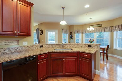 3 Crestview Cir, Merrimack, NH 03054 - photo 2