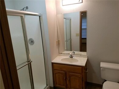 143 N Crest Dr, Raymore, MO 64083 - photo 2