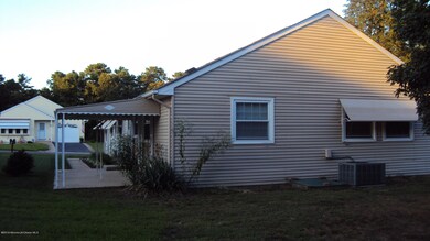 38 Birchwood Dr, Whiting, NJ 08759 - photo 5