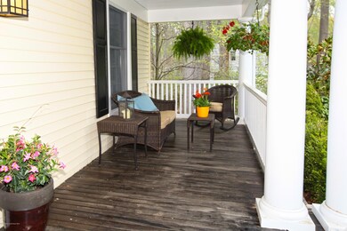 006_Front Porch