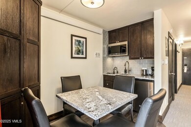 Kitchenette