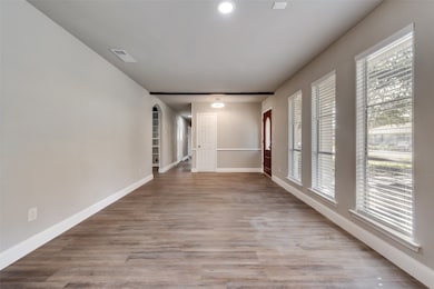 1500 Wade Dr, Bedford, TX 76022 - photo 5