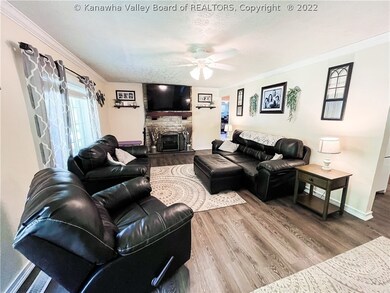 458 Midway Rd, Alum  Creek, WV 25003 - photo 5