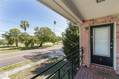1309 Drew St unit 8, Clearwater, FL 33755 - photo 2