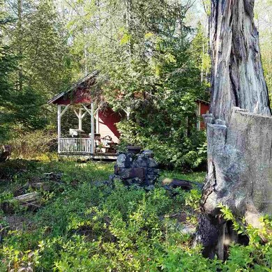 411 Martin Pond Ln unit 1, Groton, VT 05046 - photo 7