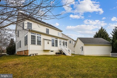 12110 Sassafras Way, Clarksburg, MD 20871 - photo 3