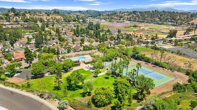 10061 Canyonside Ct, Spring Valley, CA 91977 - photo 6