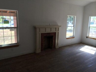 127 W Cherokee Ave, Pharr, TX 78577 - photo 4