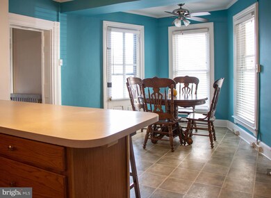 232 S Main St, Chambersburg, PA 17201 - photo 5