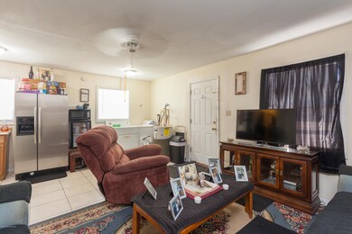 318 Palm Ave-15