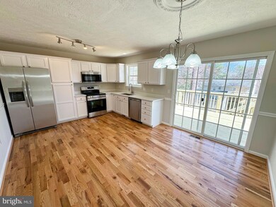 608 Norman Dr, Ruther Glen, VA 22546 - photo 7