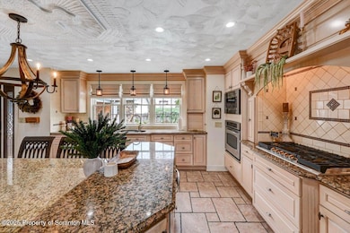 214 Oak St, Dunmore, PA 18512 - photo 6