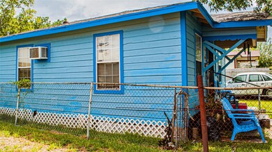 3915 Mount Pleasant St, Houston, TX 77021 - photo 3