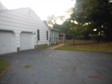 2 Walling Rd, Freehold, NJ 07728 - photo 5