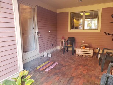 covered patio and entryway 20201022_1404