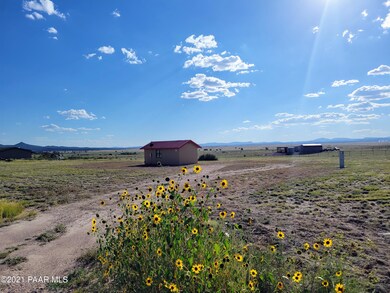 26880 N Dark Sky Dr, Paulden, AZ 86334 - photo 2