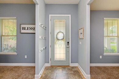 6-web-or-mls-5950 Wind Trace Rd-03