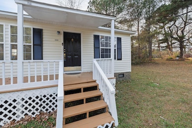 2850 Sanderford Rd, Raleigh, NC 27610 - photo 7