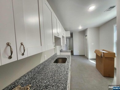 262 Sherman St, Passaic, NJ 07055 - photo 5