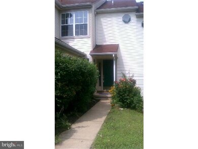 8 Ellendale Ct, Bear, DE 19701 - photo 2