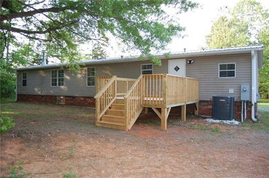 3850 Spinks Rd, Asheboro, NC 27205 - photo 5