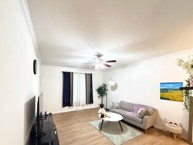 2255 Braeswood Park Dr unit 117, Houston, TX 77030 - photo 5