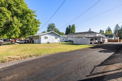 100 Alder St, Central Point, OR 97502 - photo 6