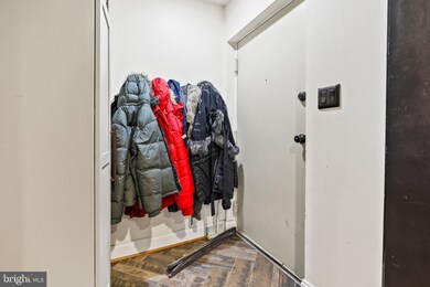 11921 Tarragon Rd unit I, Reisterstown, MD 21136 - photo 2