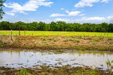 0 Boos Ln unit 80808, Fredericksburg, TX 78624 - photo 4