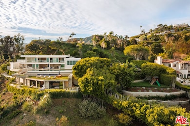 467 Paseo Miramar, Pacific Palisades, CA 90272 - photo 2