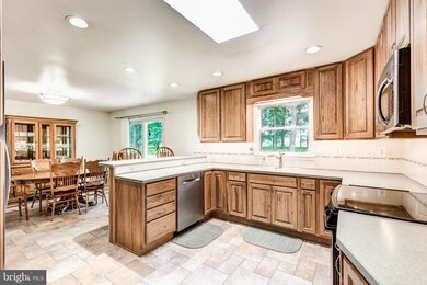 7113 Carmae Rd, Sykesville, MD 21784 - photo 7